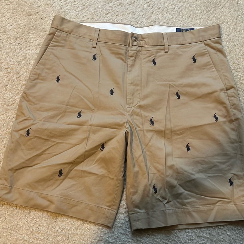 Men’s Polo Ralph Lauren Khaki Shorts!